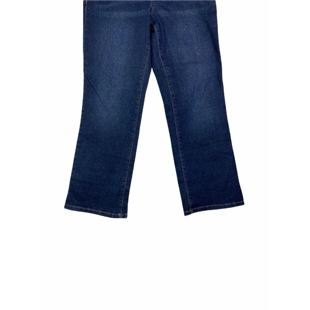 Chaps Ladies' Mid Rise Crop Kick‎ Flare Jeans Dark Blue Denim Size 6/28 NWT